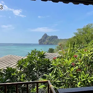 Hotel Cozy Seafront, Phi Phi Don